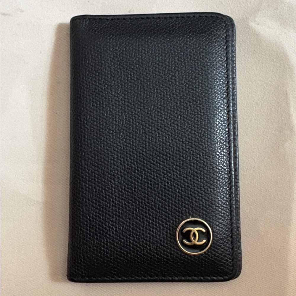 Vintage CHANEL Caviar Leather Card Holder